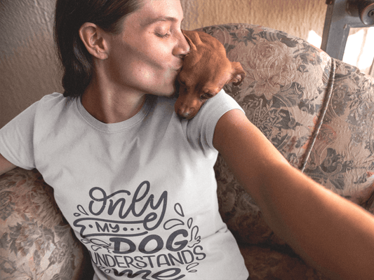 Produkt Highlight Part 2: Einzigartiger Stil - Personalisierte T-Shirts für echte Hunde-Liebhaber - PAWZLOVE