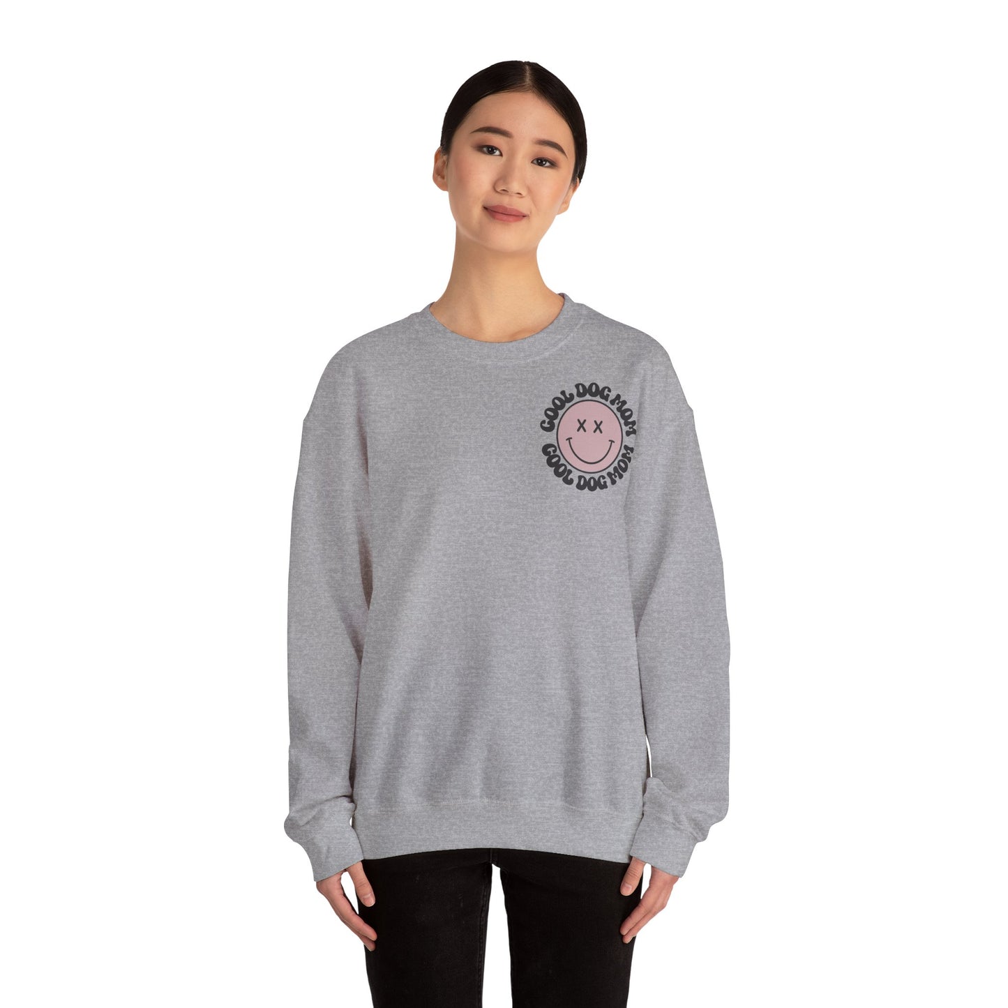 Heavy Blend™ Crewneck Sweatshirt "Cool Dog Mom"