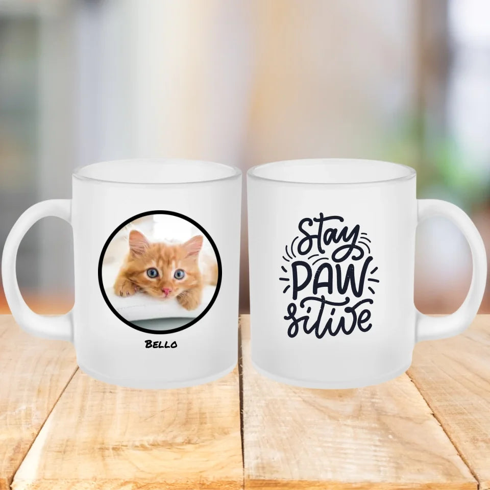 Personalisierte Tasse mit Foto Deiner Katze Produkte: Milchglas mit Foto Deiner Katze - PAWZLOVE