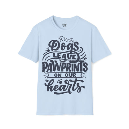 Softstyle T-Shirt "Pawprints"